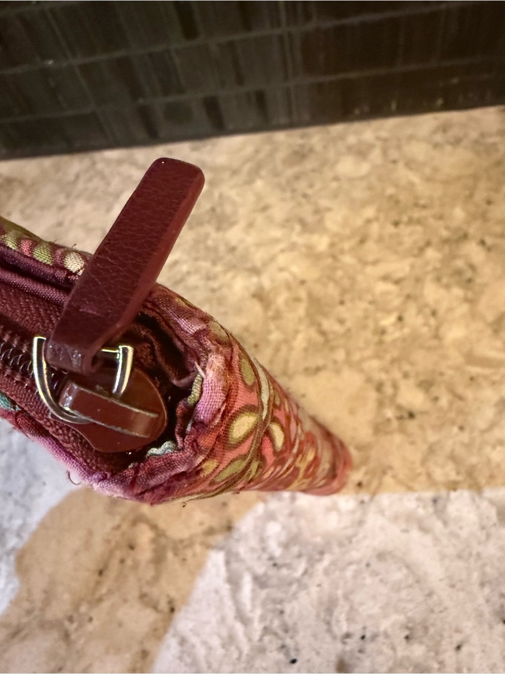 Vera Bradley Turnlock Wallet - Resort Medallion - Picture 7 of 8
